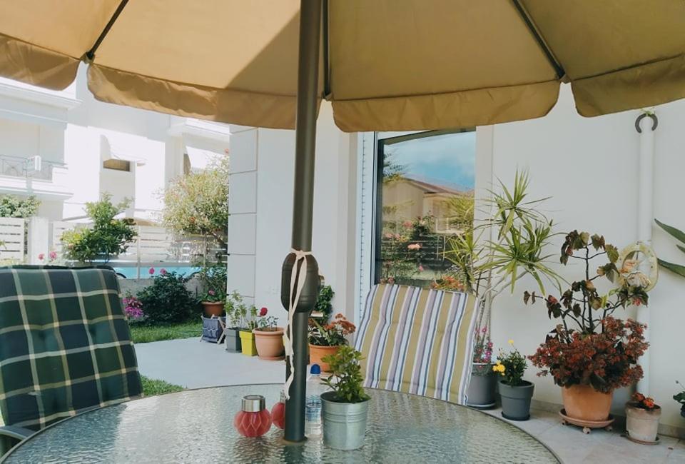 Xrysa'S Garden Apartment Missolonghi Exterior photo
